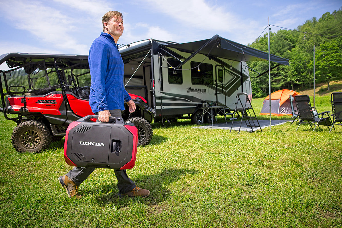 Honda EU3200i 3,200 Watt Super Quiet Portable Gas Powered Inverter Generator w/ CO-Minder